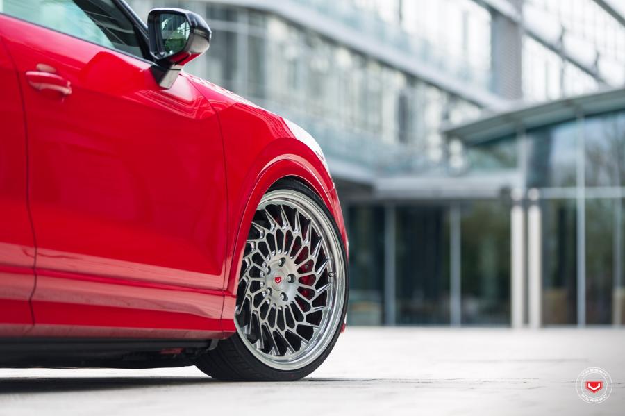 Детали экстерьера Audi Q2 on Vossen Wheels (ML-R2) 2017 года  (фото 16 из 128)